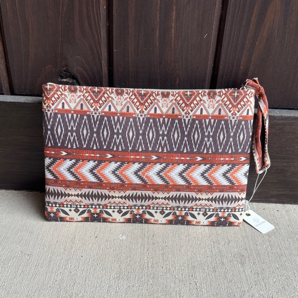 Tribal Pattern Clutch Bag/wristlet - Multicolor